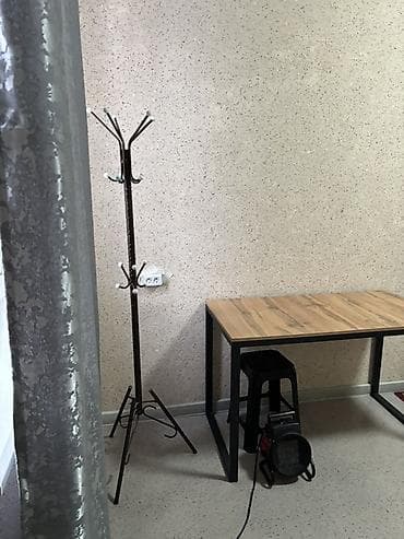 сдаю рабочее место: 20 м², С мебелью — 2