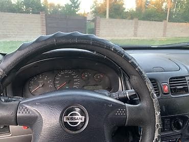 Транспорт: Nissan Almera: 2001 г., 1.5 л, Механика, Бензин, Хэтчбэк — 6