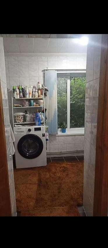 гостиница айст: 65 м², 4 комнаты, Без подселения — 2