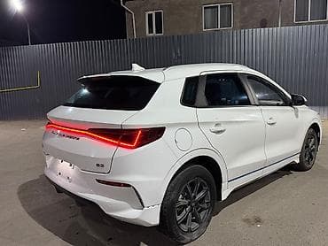 BYD E2: 2022 г., 0.1 - engine capacity л, Автомат, Электромобиль, Седан — 2
