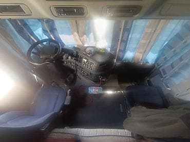 диска на грузовой: Тягач, Schmitz Cargobull, 2006 г., Тентованный — 2