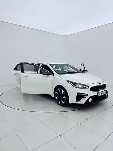 Kia K3: 2019 г., 1.6 л, Автомат, Бензин, Хэтчбэк at lalafo.kg Kia K3: 2019 г., 1.6 л, Автомат, Бензин, Хэтчбэк