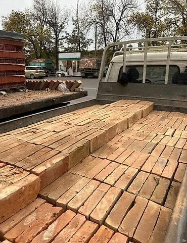 Кирпич полнотелый керамический, разобранный. - Материал: обожжённая