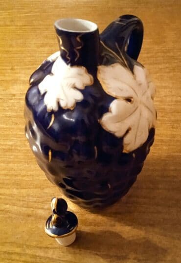 %D0%B0%D0%BD%D1%82%D0%B8%D0%BA%D0%B2%D0%B0%D1%80%D0%B8%D0%B0%D1%82 %D0%B8 %D0%B2%D0%B8%D0%BD%D1%82%D0%B0%D0%B6: Продаю фарфоровый графин, состояние отличное. на 0,5 л. Фабрика — 2