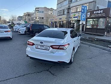 4runner 2010: Toyota Camry: 2018 г., Гибрид, Седан — 2