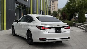 e2 byd: Lexus ES: 2021 г., Вариатор, Гибрид, Седан — 8