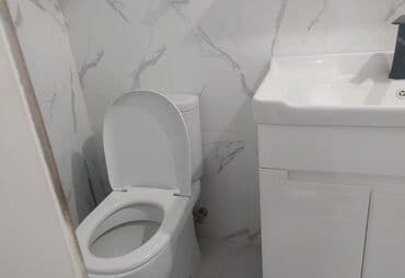 квартира с подсилением бишкек: 2 комнаты, Душевая кабина, Постельное белье, Парковка — 1