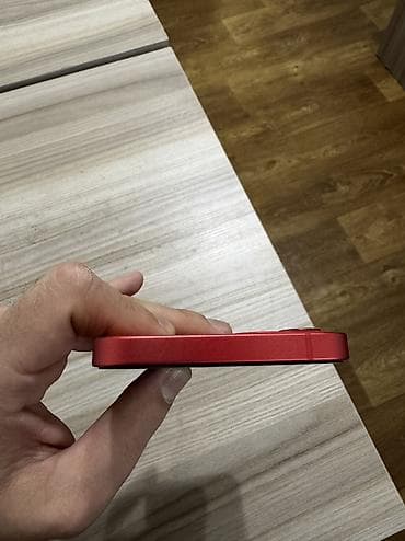 samsung akg: IPhone 12, Красный — 5