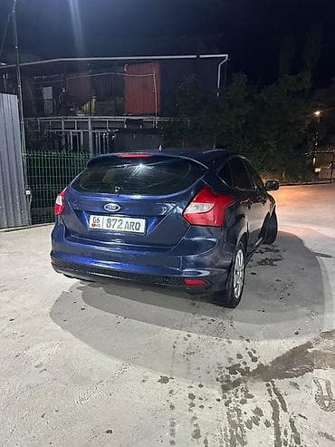уна: Ford Focus: 2011 г., 1.6 л, Механика, Бензин, Хэтчбэк — 5