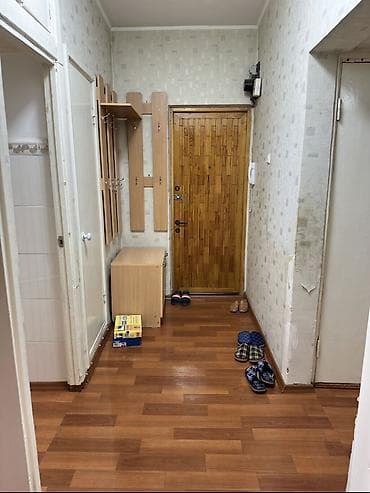 Квартиры: 3 комнаты, 62 м², 105 серия, 4 этаж, Старый ремонт — 10