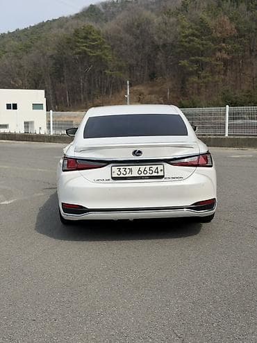 lexs: Lexus ES: 2019 г., 2.5 л, Автомат, Гибрид, Седан — 10