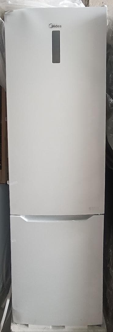 с 24: Холодильник Midea, Двухкамерный — 1