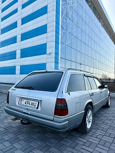 Транспорт: Mercedes-Benz W124: 1991 г., 2.3 л, Автомат, Бензин, Универсал — 4
