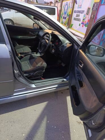 cx 9: Mazda Atenza: 2004 г., 2 л, Автомат, Бензин, Хэтчбэк — 4