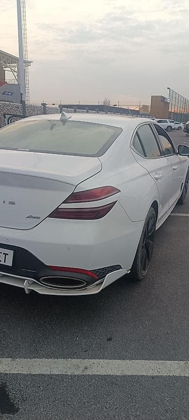 Hyundai Genesis: 2022 г., 2 л, Автомат, Бензин, Седан