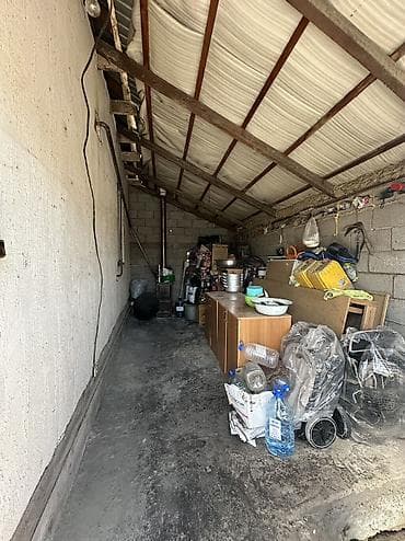 продаю дом умут: 🔥Продается дом🔥 🏡Район: Умут Площадь: 53м2 ✅Участок: 4 соток — 6
