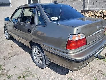 сиденья на нексия: Daewoo Nexia: 2004 г., Ручные, Бензин, Седан — 8