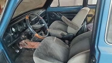 радар авто: ВАЗ (ЛАДА) 2121 (4x4): 1989 г., 0.7 л, Кол менен иштөөчү, Бензин, Жол тандабас — 4
