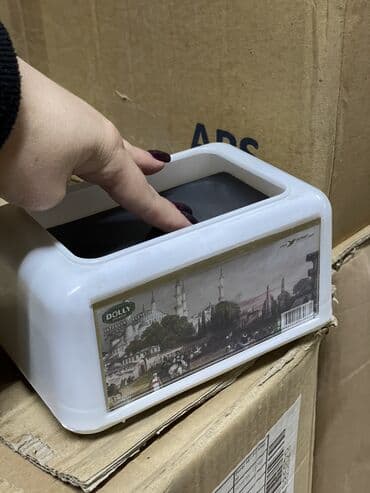 купить диспенсеры для бумажных полотенец: Диспенсер настольный для салфеток Есть возможность вставить брошюру — 2