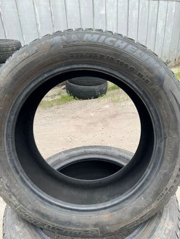 купить зимнюю резину бу на 16: Продаю шины 215 45 17 зима 
Цена 16000 — 2