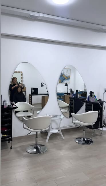 сдаю помещения ош базар: Парикмахер . Аренда места. Караван ТРЦ — 1