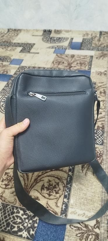 хуавей часы бишкек: Сумка через плечо, компактная, тёмно‑серая/чёрная. - Формат — 3