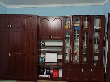 гкафы: Стенка-шкаф, Тип стенки-шкафа: Модульная, Для зала, Б/у, Особенности: Для хранения посуды — 1