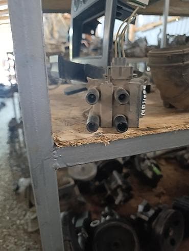 Транспорт: Кыймылдаткыч клапаны Ford — 1