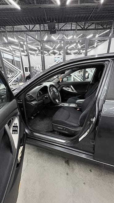 продажы авто: Toyota Camry: 2010 г., 2.5 л, Автомат, Бензин, Седан — 4