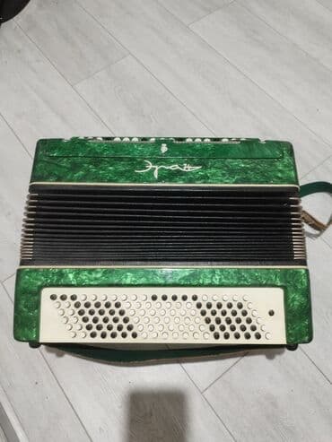 Баян "Эра" исправен, возможно,требует настройки. Отличный вариант at lalafo.kg Баян "Эра" исправен, возможно,требует настройки. Отличный вариант