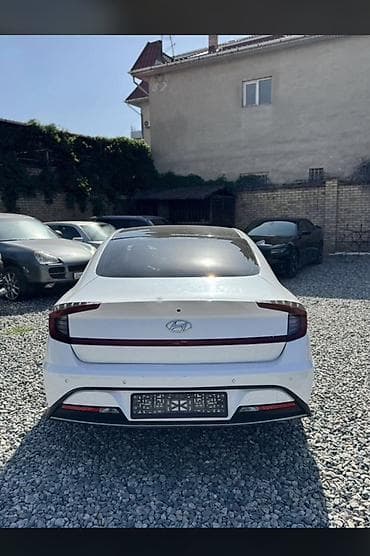 Продажа авто: Hyundai Sonata: 2019 г., 2 л, Бензин, Седан — 4