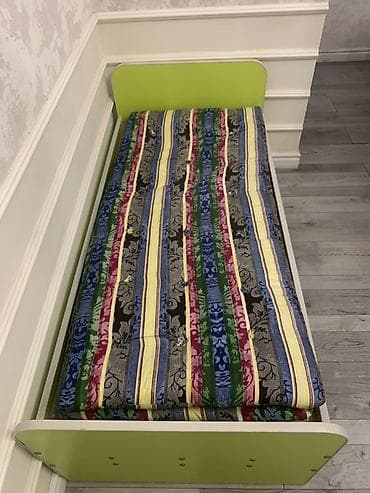 sofa bed: Односпальная кровать с матрасом. - Компактный размер, подходит для — 2