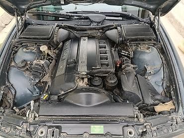 голиф 2: BMW 5 series: 2000 г., 2.5 л, Механика, Бензин, Седан — 5