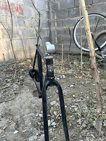 Велосипед тетиктери: Рама Lucy
С цепью и выносом гусь — 2