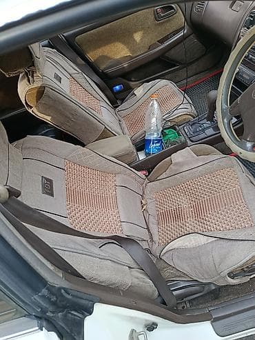 step 2: Toyota Chaser: 1996 г., 0.2 л, Автомат, Бензин, Седан — 4