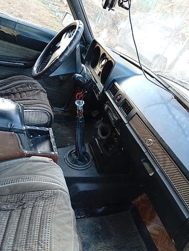 Унаа: ГАЗ 24 Volga: 1992 г., 2.5 л, Кол менен иштөөчү, Бензин, Седан — 8