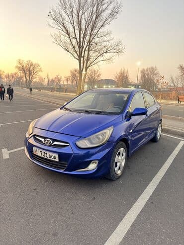 купить диски на машину бу: Hyundai Solaris: 2011 г., 1.4 л, Автомат, Бензиновая, Седан — 1