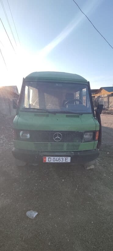 Mercedes-Benz : 1995 г., 2.9 л, Механика, Дизель, Бус