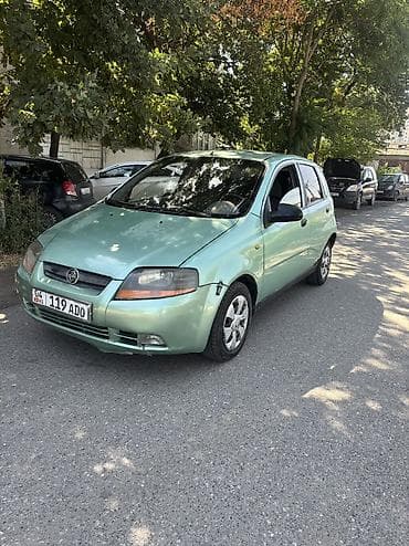 машины до 250 тысяч: Chevrolet Aveo: 2004 г., 1.2 л, Механика, Бензин, Хэтчбэк — 2