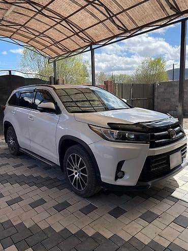 prius v: Toyota Highlander: 2018 г., Автомат, Кроссовер — 3