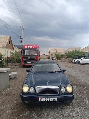 Mercedes-Benz E-Class: 1997 г., 2 л, Автомат, Газ, Седан — 2