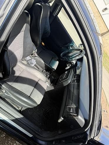 коллектор мазда: Opel Vectra: 2001 г., 1.6 л, Ручные, Бензин, Седан — 4