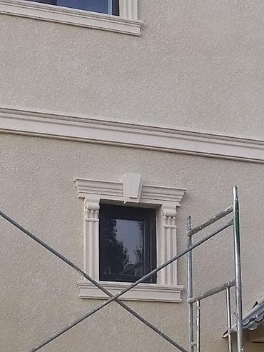 Декор багет карниз лепнина из пенопласта для фасада