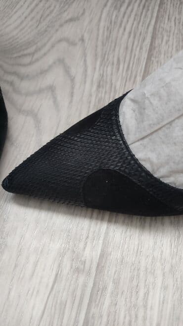 поставка для обуви: Ковер Б/у — 10