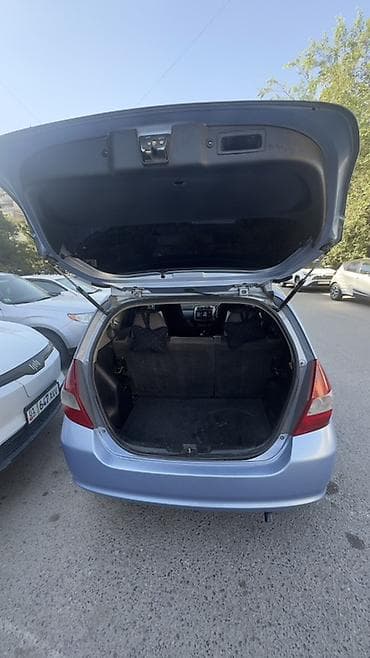 хонда фит вампер: Honda Fit: 2001 г., 1.3 л, Автомат, Бензин, Хэтчбэк — 4