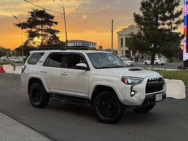 4 108: Toyota 4Runner: 2020 г., 4 л, Автомат, Бензин, Внедорожник — 6