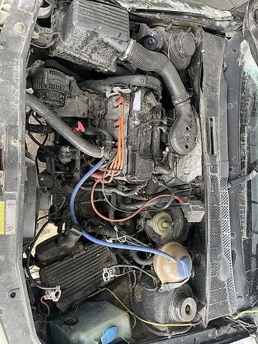 битие авто: Volkswagen Golf: 1992 г., Хэтчбэк — 9