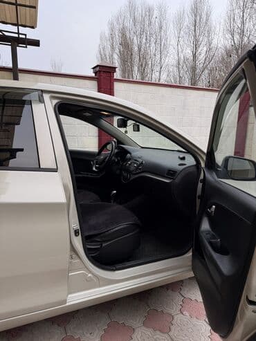 полировальная машина для авто: Kia Morning: 2014 г., 0.9 л, Автомат, Бензин, Хэтчбэк — 4