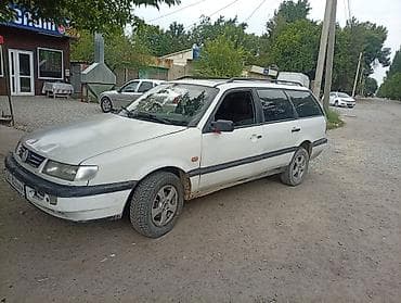 Унаа сатуу: Volkswagen Passat Variant: 1993 г., Кол менен иштөөчү, Газ, Универсал — 5