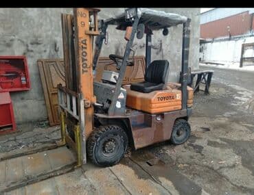 услуги погрузчика бишкек: Услуга кара Ош 
выгрузка 
Погрузки 
Выгрузки вагонов вура и т.д — 3